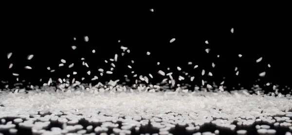 Rice Grains Fall Black Surface Black Background — Stock Photo, Image