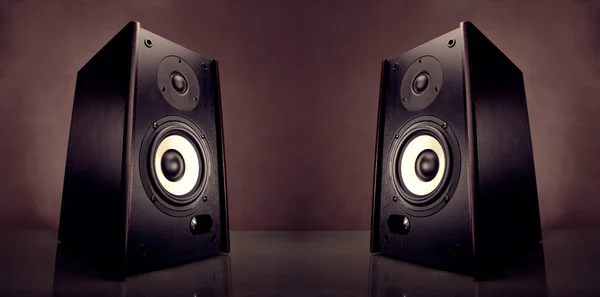 Due altoparlanti audio energetici — Foto Stock