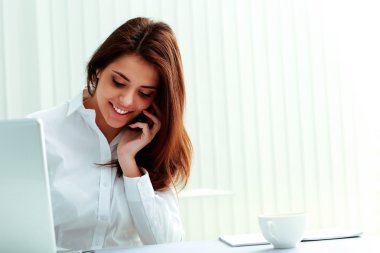 Evet, güzel iş kadını