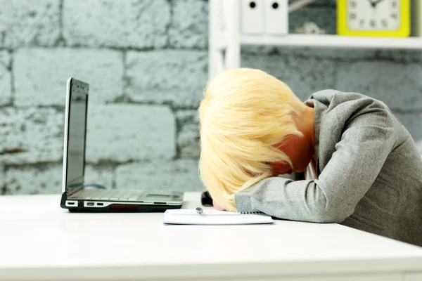 Tired businesswoman — Stock Photo, Image