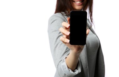 Stüdyoda genç bir kadın