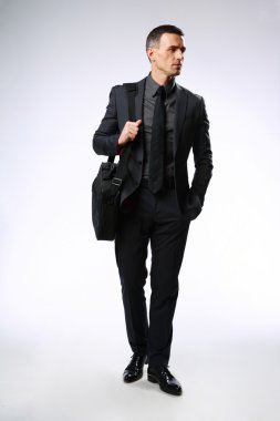 yakışıklı işadamı