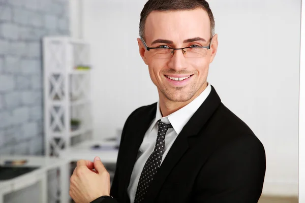 Handsome businessman — Stock Photo, Image