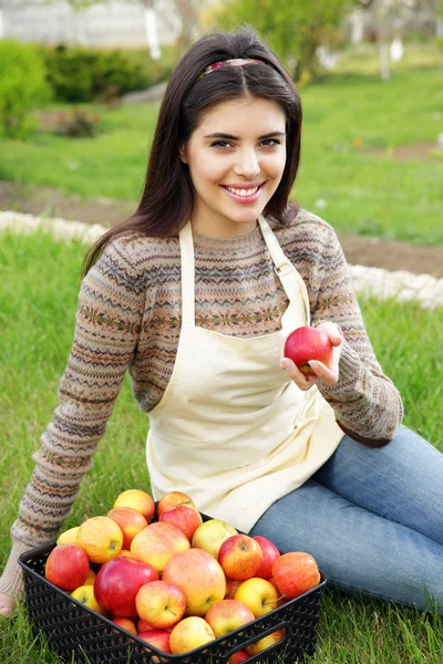 Beautiful woman — Stock Photo, Image