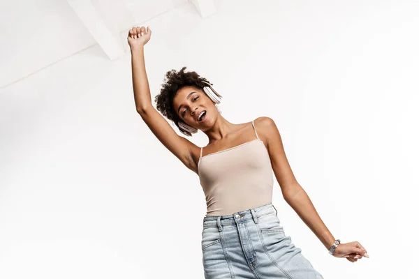 Young Black Woman Listening Music Headphones Singing Isolated White Background — Stock Photo, Image