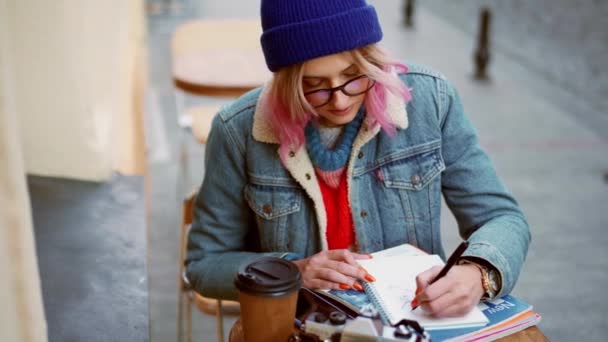 Handsome Woman Hat Drawing Something Cafe Outdoors — Stock Video