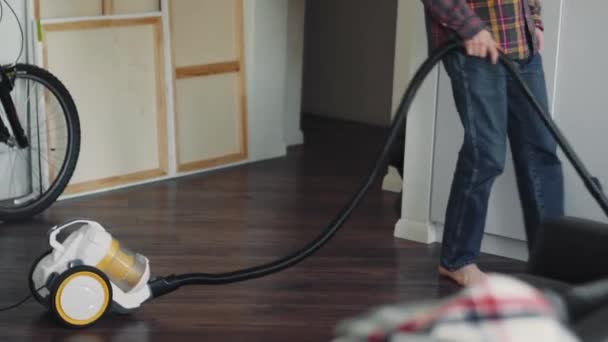 Man Wearing Plaid Shirt Jeans Vacuuming Home — Stock Video