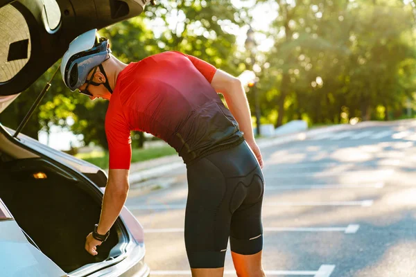 Young White Cyclist Helmet Getting Ready Workout Outdoors — Foto de Stock