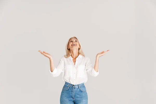 Mature Blonde Woman Wearing Shirt Smiling Holding Copyspace Isolated White — Stock Photo, Image