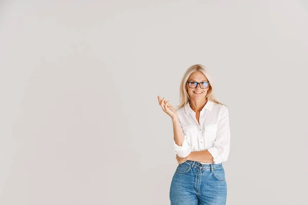 Mature Woman Eyeglasses Smiling Looking Camera Isolated White Background — 스톡 사진