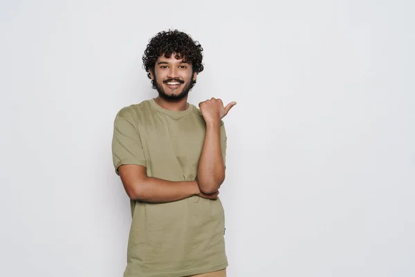 Young Bearded Man Dressed Shirt Smiling Pointing Finger Aside Isolated — Fotografia de Stock