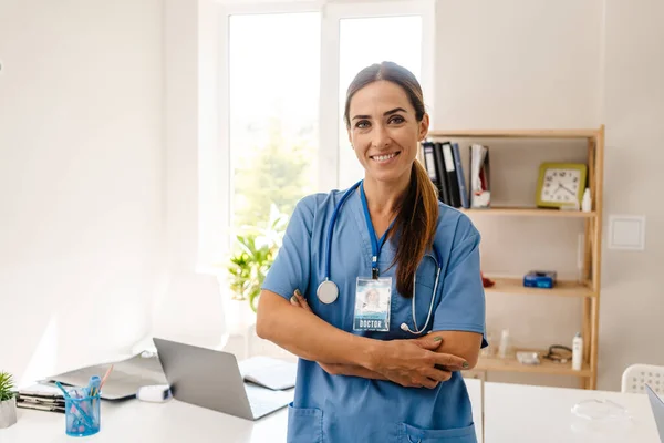 White Woman Doctor Smiling While Working Office Indoors — Foto Stock
