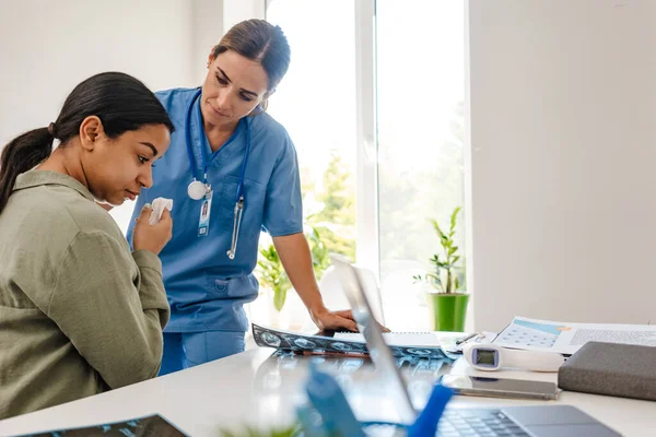White Woman Doctor Talking Crying Patient While Working Her Office — Foto de Stock