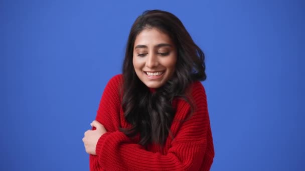 Cute Indian Brunette Woman Looking Camera Isolated Blue Background — Video