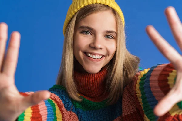 White Girl Wearing Hat Smiling Stretching Her Hands Camera Isolated — Photo