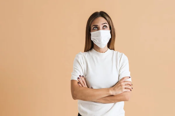 White Mid Woman Looking Upward While Posing Face Mask Isolated — Φωτογραφία Αρχείου