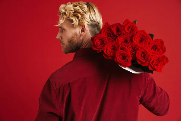 Blonde Bearded Man Wearing Shirt Posing Bouquet Roses Isolated Red —  Fotos de Stock