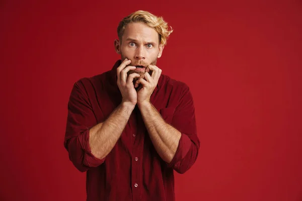 White Bearded Man Wearing Shirt Expressing Surprise Camera Isolated Red — Stock fotografie