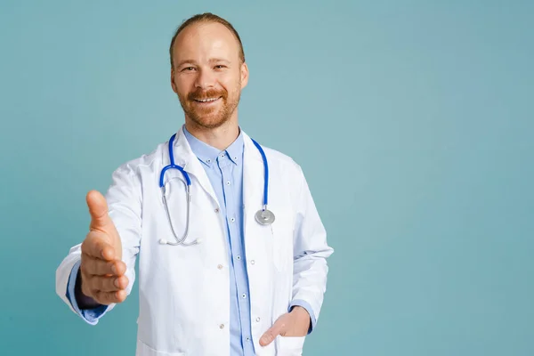 White Male Doctor Wearing Lab Coat Stretching His Hand Camera — Φωτογραφία Αρχείου