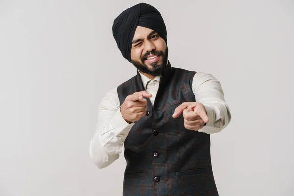 Bearded South Asian Man Wearing Turban Pointing Fingers Camera Isolated — Φωτογραφία Αρχείου