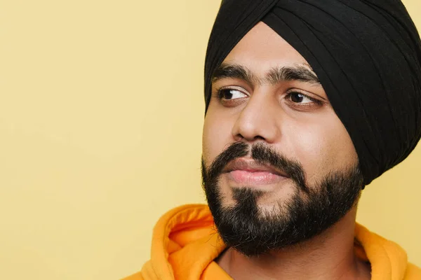 Bearded South Asian Man Wearing Turban Looking Aside Isolated Yellow — Φωτογραφία Αρχείου