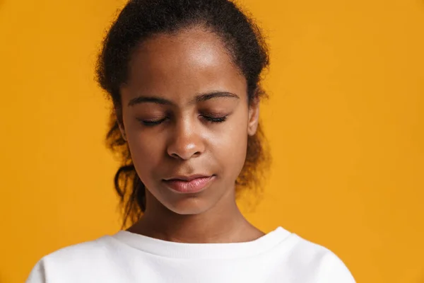 Brunette Black Girl Wearing Long Sleeve Posing Eyes Closed Isolated — Stock Fotó