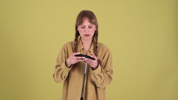 Pretty Blonde Woman Pigtails Playing Game Phone Getting Upset Losing — Stockvideo