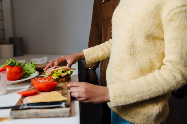 Black Bearded Man Making Sandwiches His Daughter Home — 스톡 사진