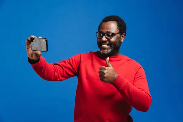 Black Man Eyeglasses Showing Thumb While Taking Selfie Photo Isolated — Stock fotografie