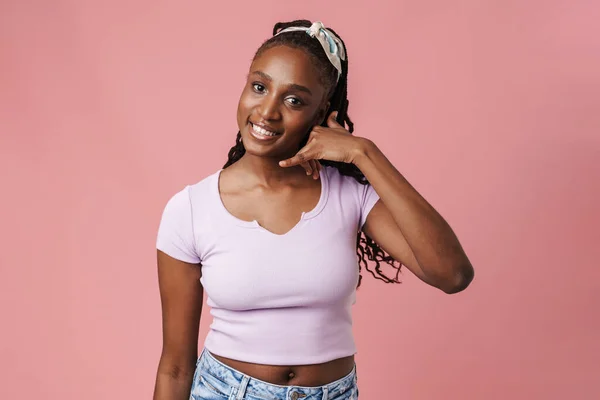 Black Young Woman Pigtails Smiling Making Call Gesture Isolated Pink — Foto de Stock