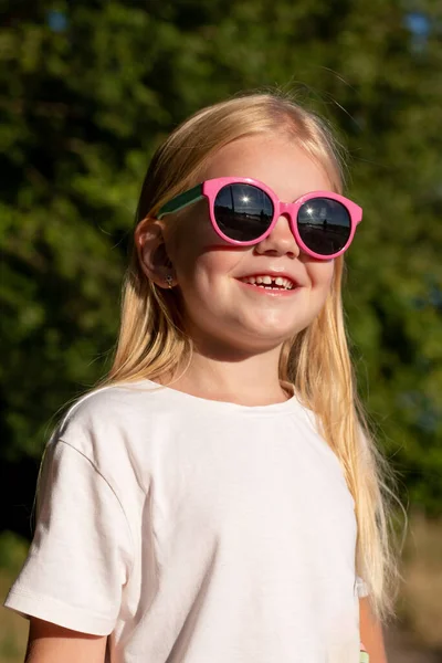 Cute Little Girl Blonde Hair Pink Sunglasses — Fotografia de Stock