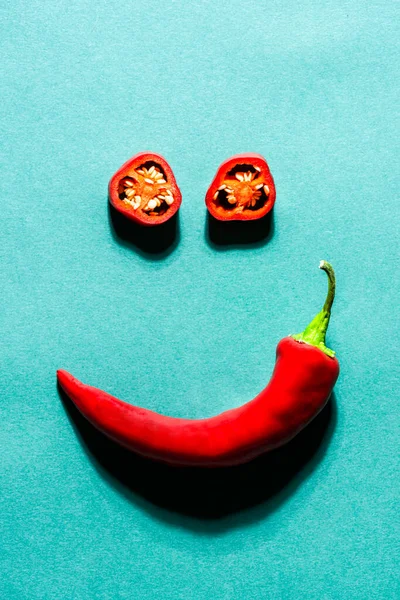 Smiling Funny Face Made Hot Chili Chilli Pepper — 图库照片