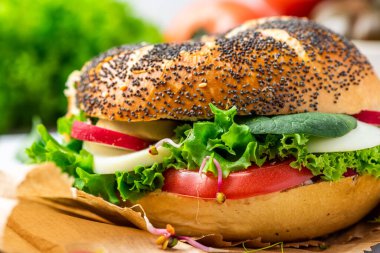 Bahar mevsimlik Sebzelerle Kahvaltı.