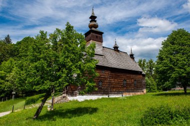 Stara Lubovna Skansen Yunan Katolik ahşap kilisesi Aziz Başmelek Michael, Slovakya Cumhuriyeti.