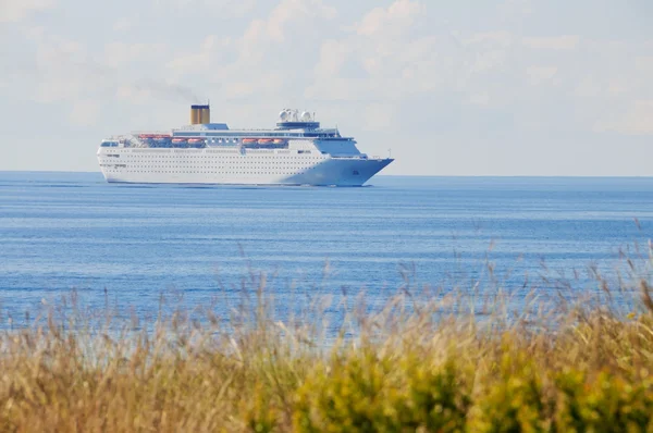 Luxe cruise schip zeilen — Stockfoto