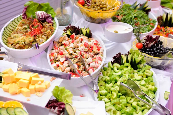 Saladas na festa — Fotografia de Stock