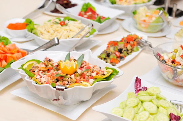 Tablo Salatalar çeşitliliği — Stok fotoğraf