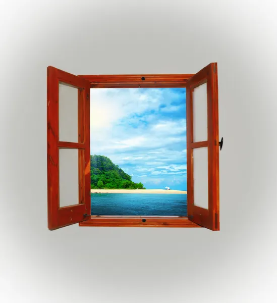 Vista al mar por una ventana abierta — Foto de Stock