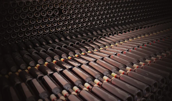 Old bottles of red wine — Stock Photo, Image