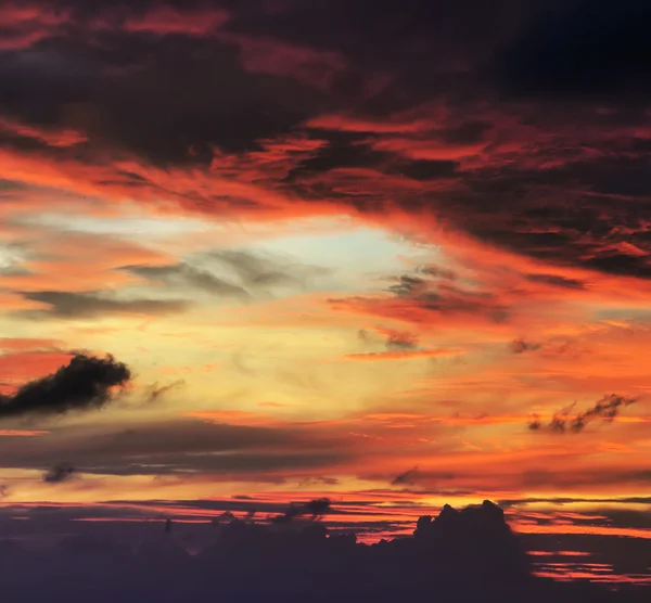 Hermosa puesta de sol —  Fotos de Stock