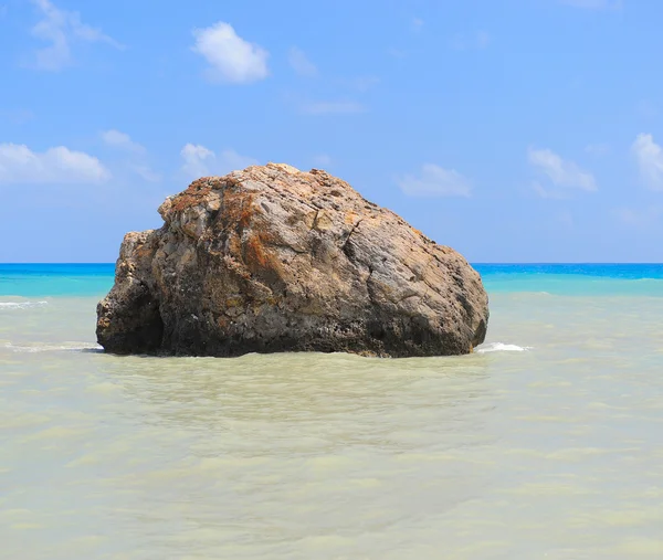 Sea rock birthplace of Aphrodite — Stock Photo, Image