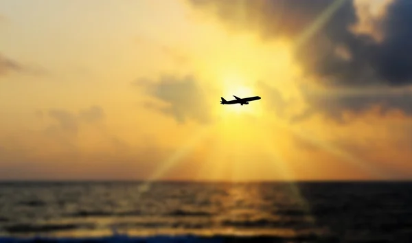 Airline flying in the sky at night — Stock Photo, Image