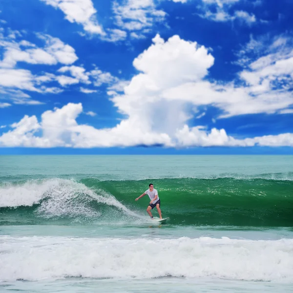 Surfer with board — Stock Photo, Image