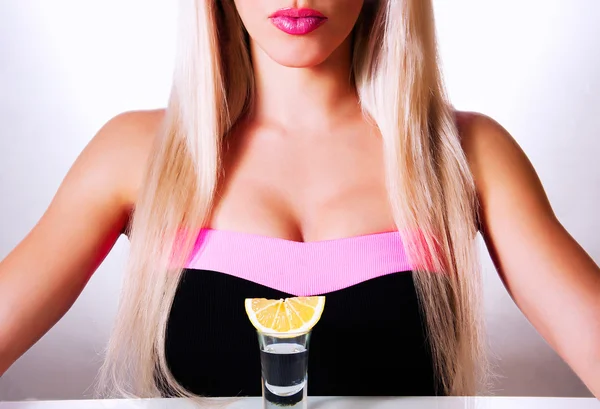 Beautiful blonde in a bar — Stock Photo, Image