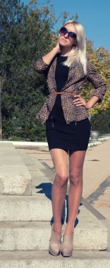 güzel sarışın ceket