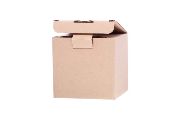 Caixa de papelão vazia isolada em fundo branco — Fotografia de Stock