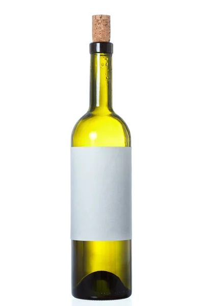 Botella vino blanco aislado sobre fondo blanco —  Fotos de Stock