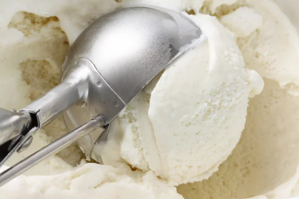 Scoop of vanilla bean ice cream — Stock Photo, Image