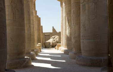 luxor antik kalıntıları