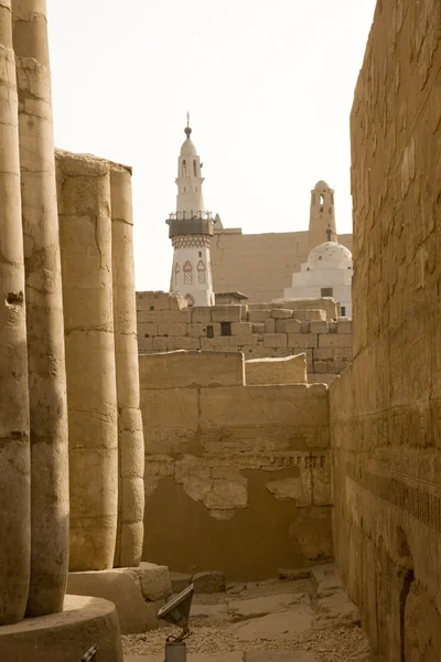 Ancient ruins of Luxor — Stock Photo, Image